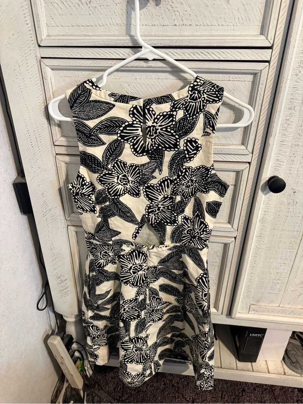 Dress Subcategory Identification